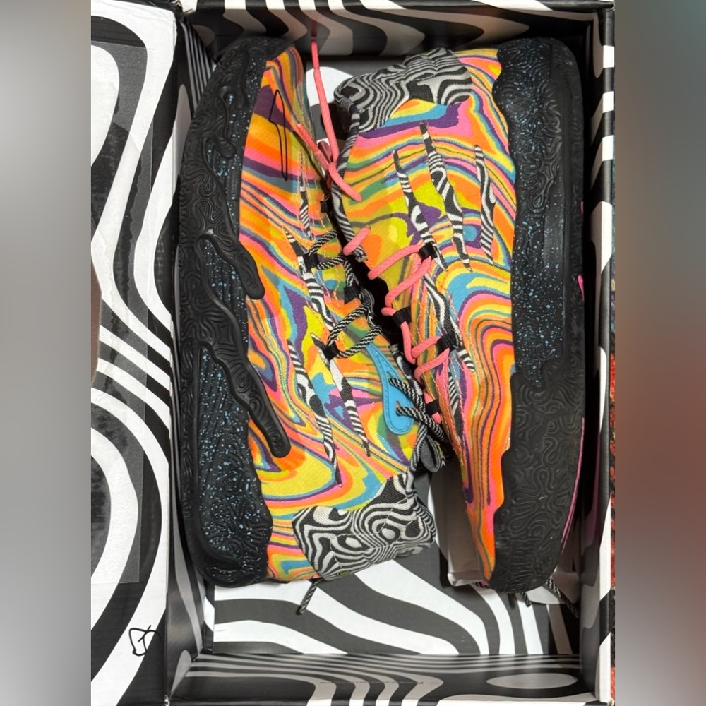 Puma Vibrant Swirl Athletic Shoes